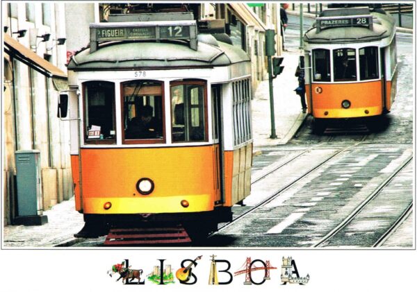 Postal de Papel com imagens de elétricos em Lisboa