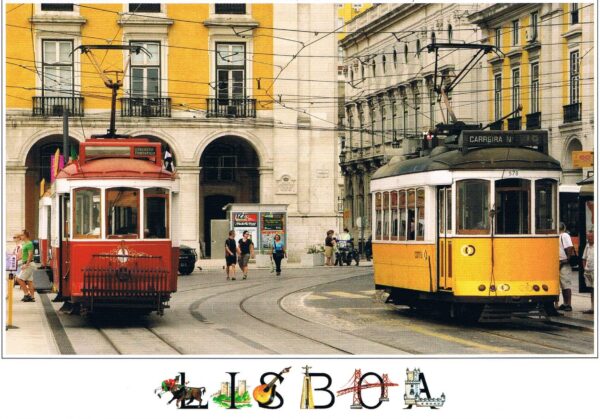 Postal de Papel com Imagem de Elétricos em Lisboa
